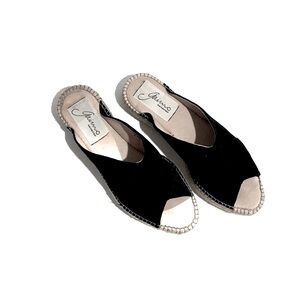 Gaimo espadrilles hand made in Spain. Size 39 (US 8.5)